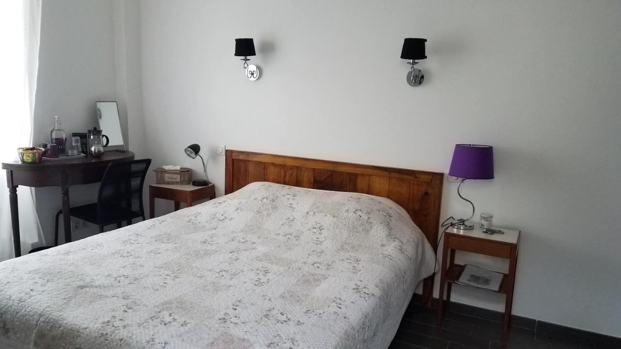 Chateau Besson Desertines  Екстериор снимка